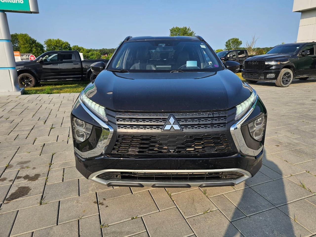 2022 Mitsubishi Eclipse Cross SE 4dr S-AWC Photo