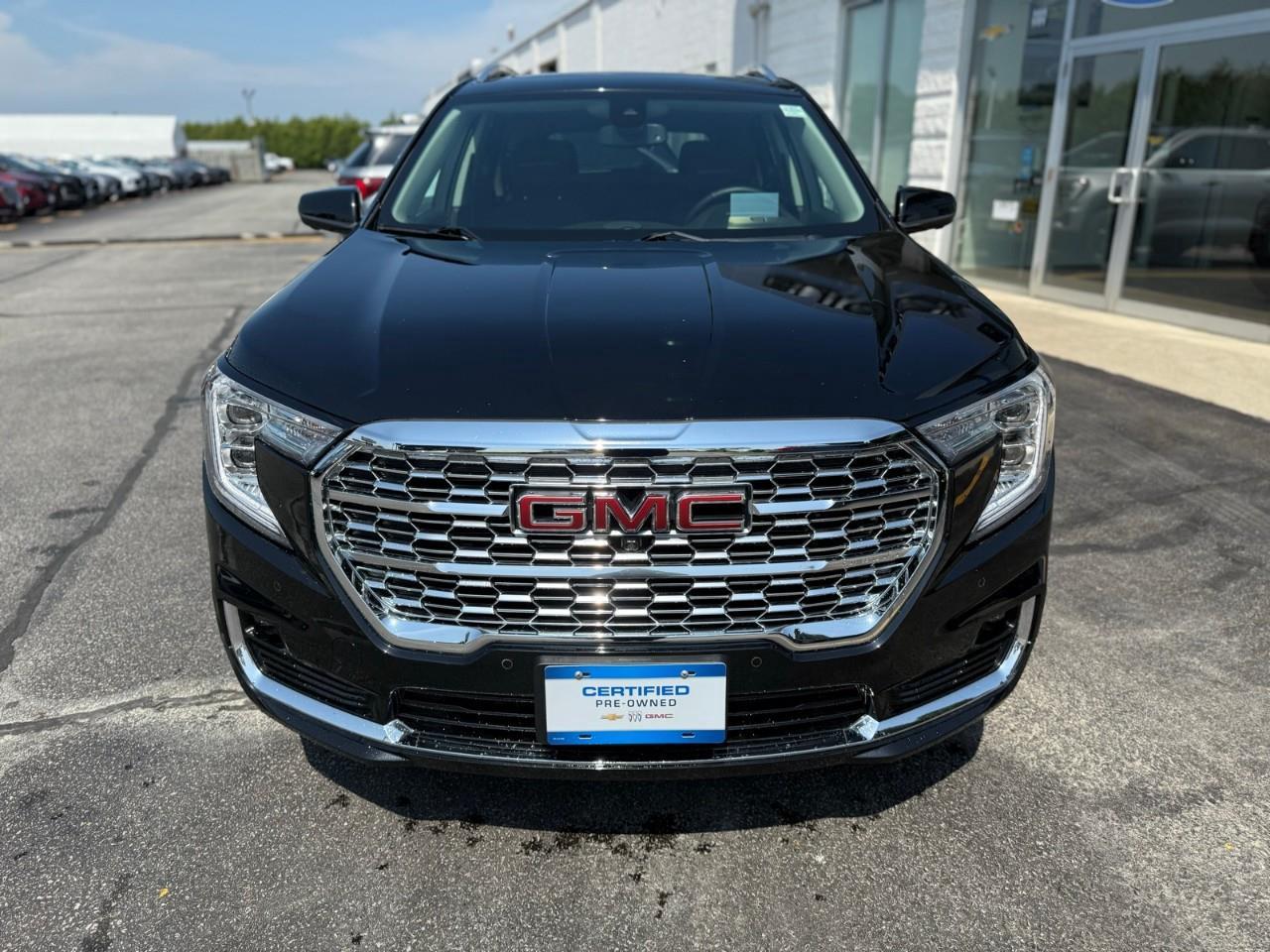 2023 GMC Terrain Denali All-Wheel Drive Photo3