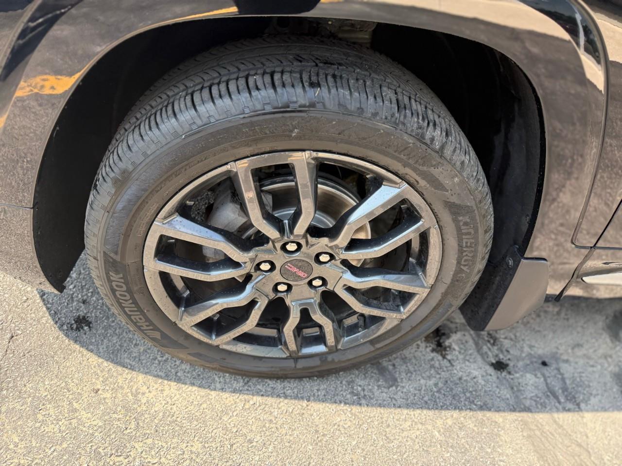 2023 GMC Terrain Denali All-Wheel Drive Photo