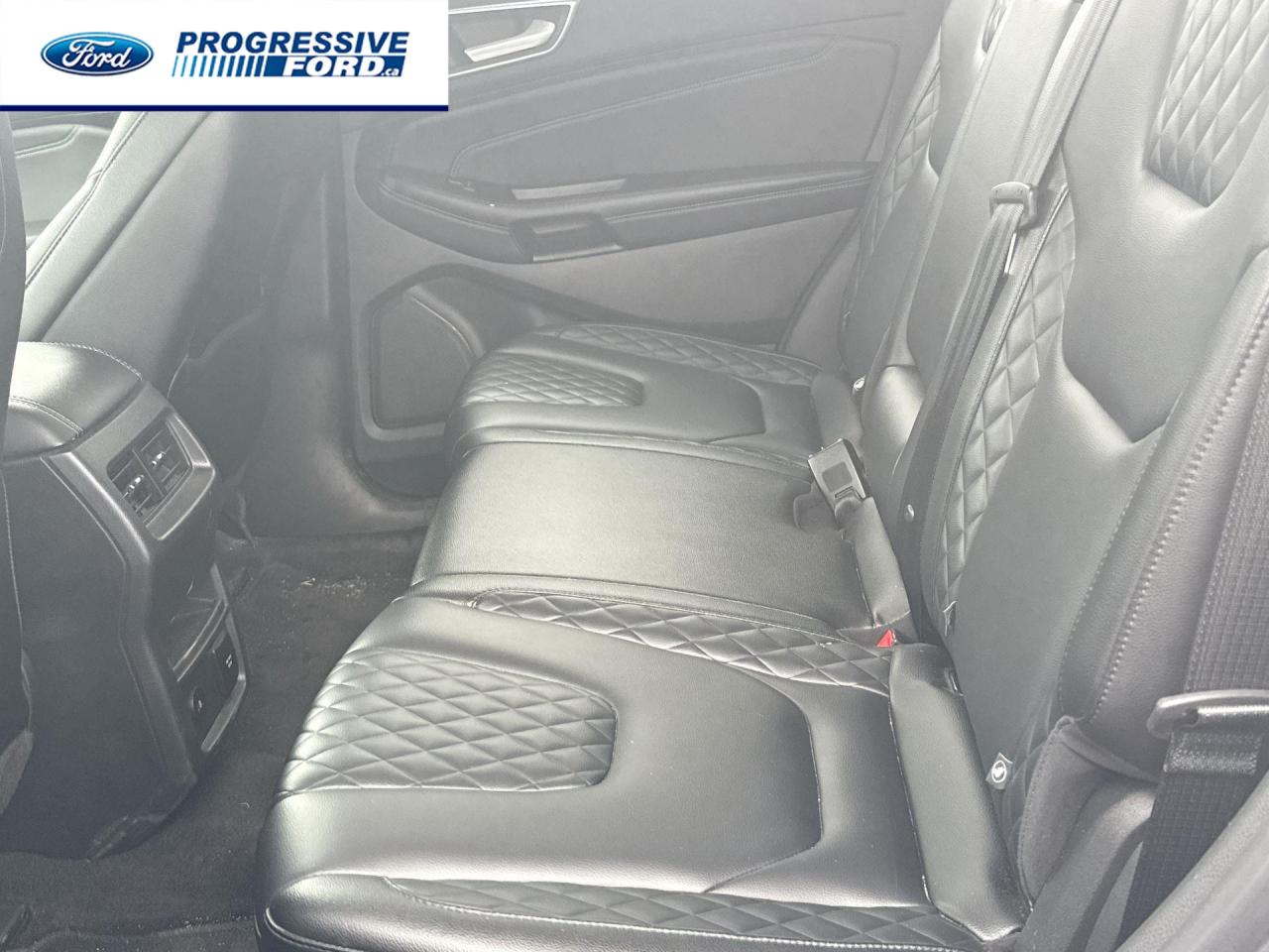 2023 Ford Edge TITANIUM 4DR ALL-WHEEL DRIVE Photo