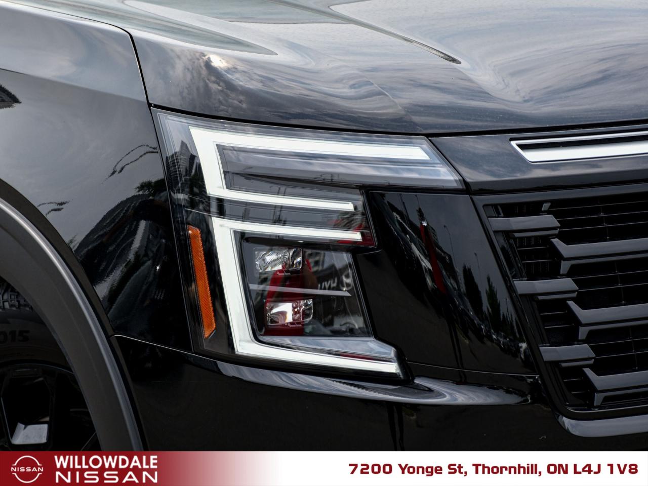 2025 Nissan Armada PRO-4X 4dr 4x4 Photo2