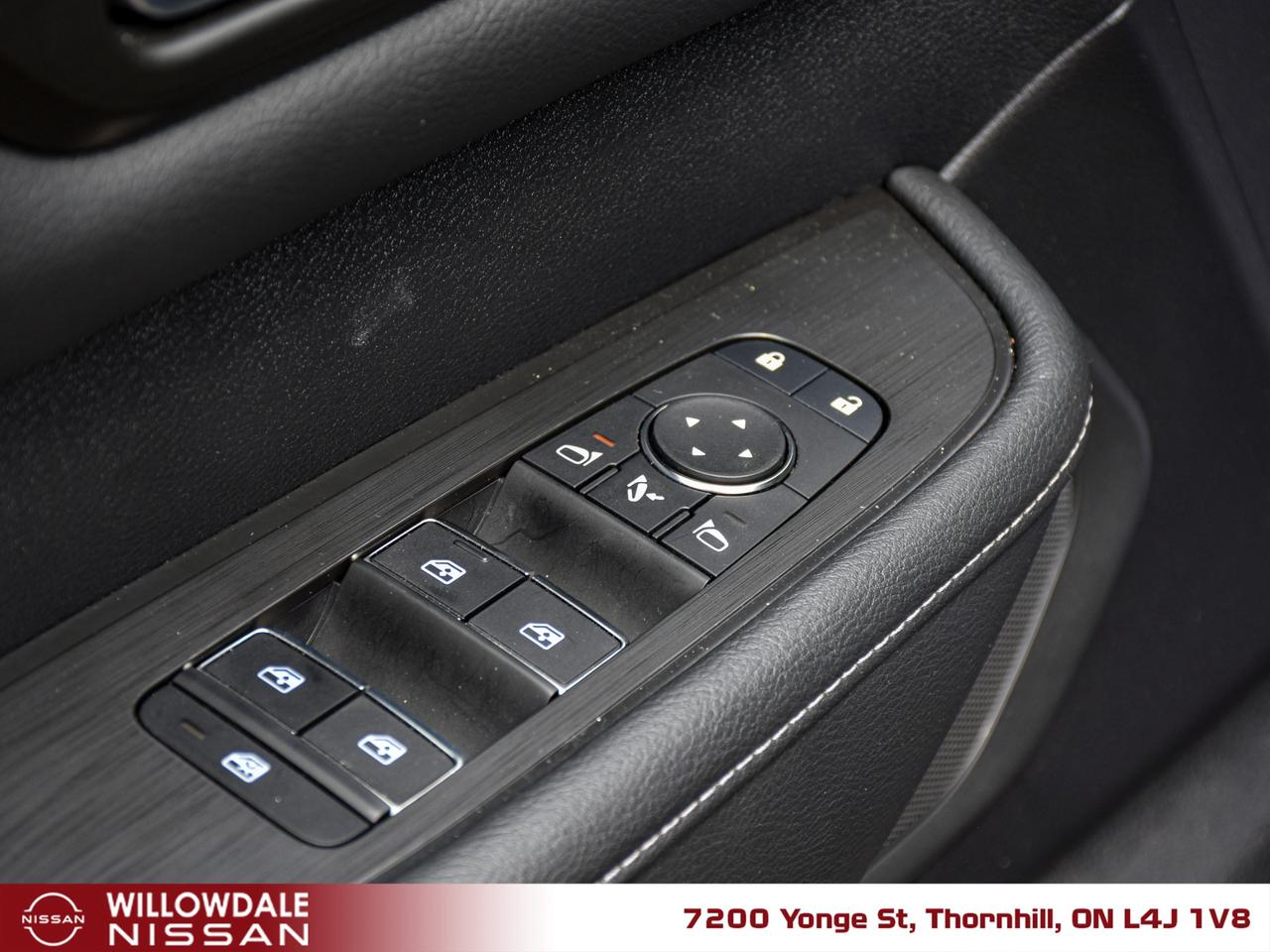 2025 Nissan Armada PRO-4X 4dr 4x4 Photo