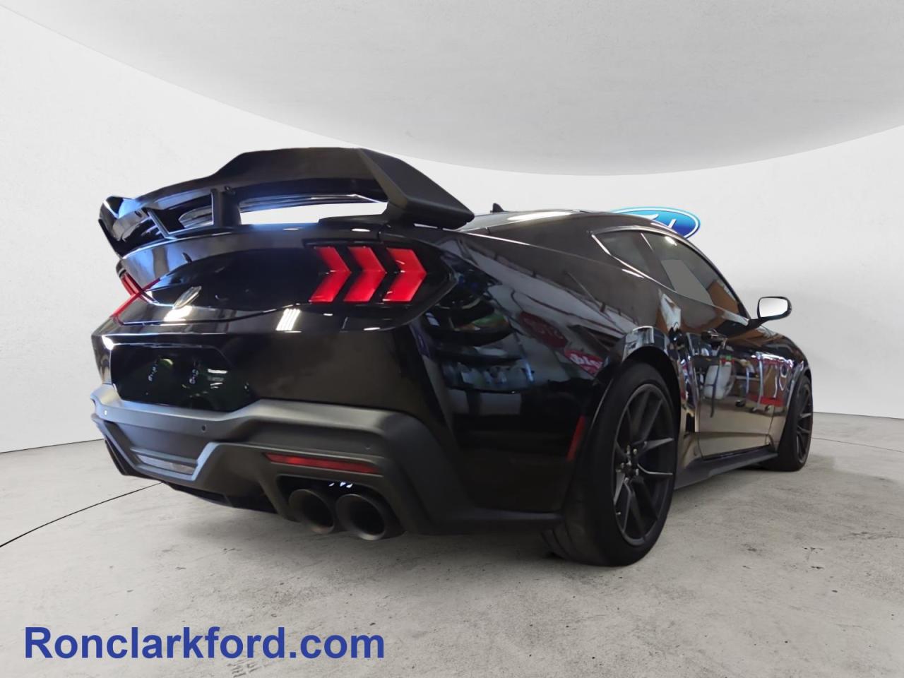 2024 Ford Mustang Dark Horse 2dr Fastback Photo