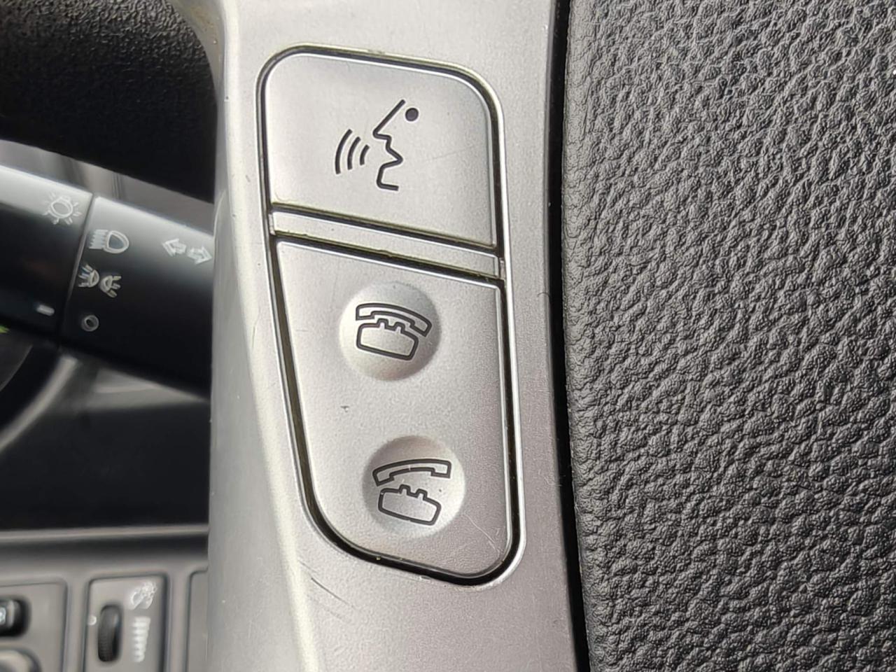 2016 Toyota Prius c Base 5dr Hatchback Photo