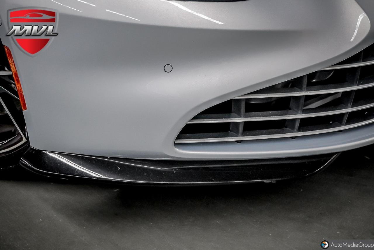 2023 Aston Martin Vantage  Photo