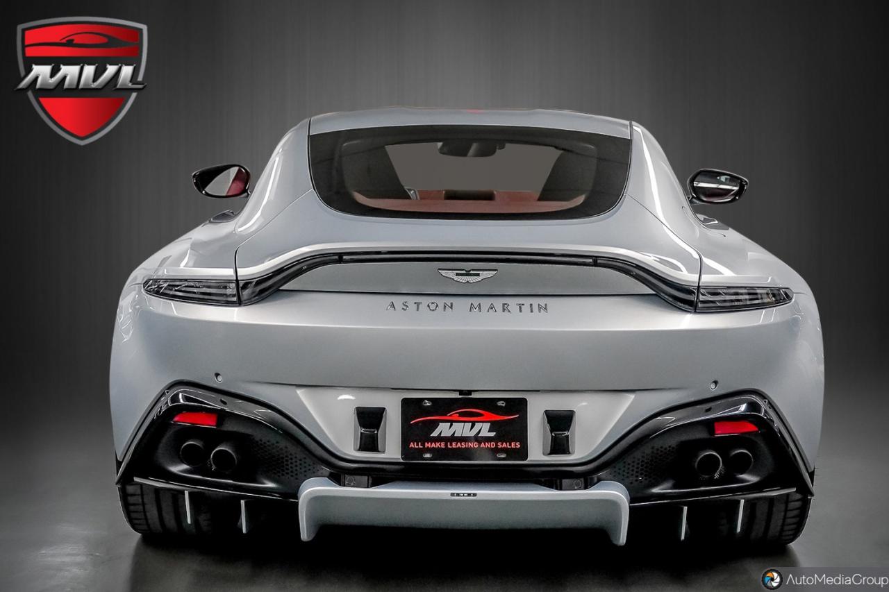 2023 Aston Martin Vantage  Photo