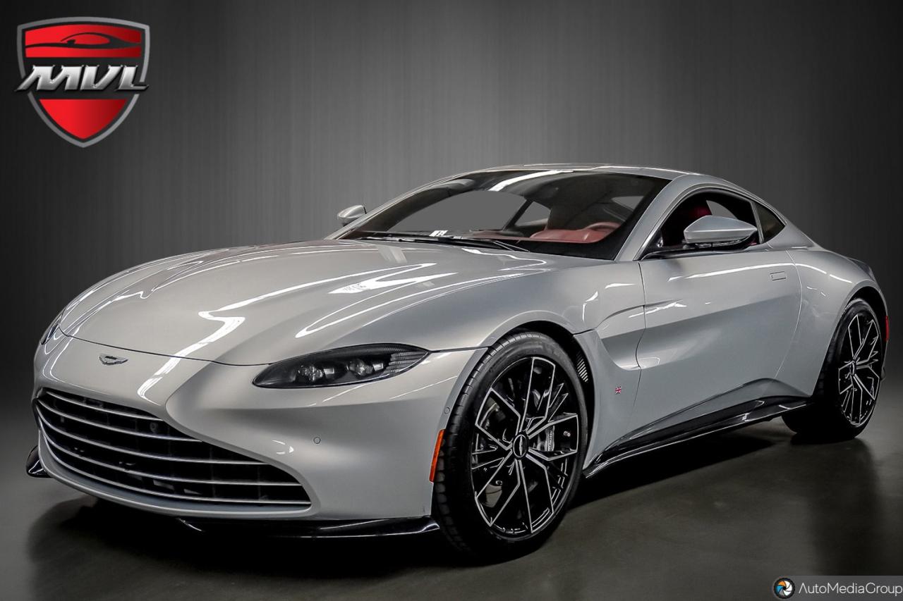 2023 Aston Martin Vantage  Photo