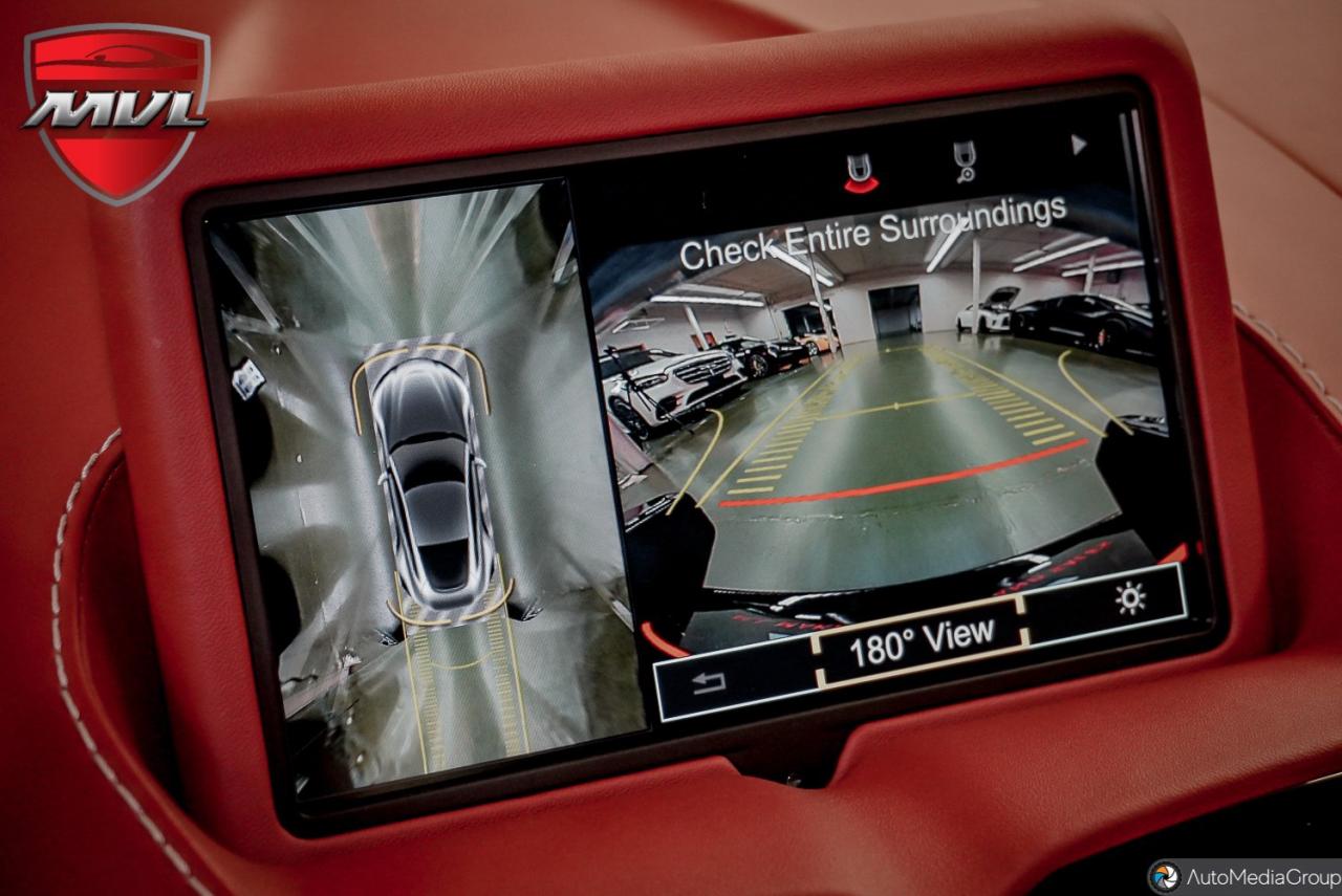 2023 Aston Martin Vantage  Photo