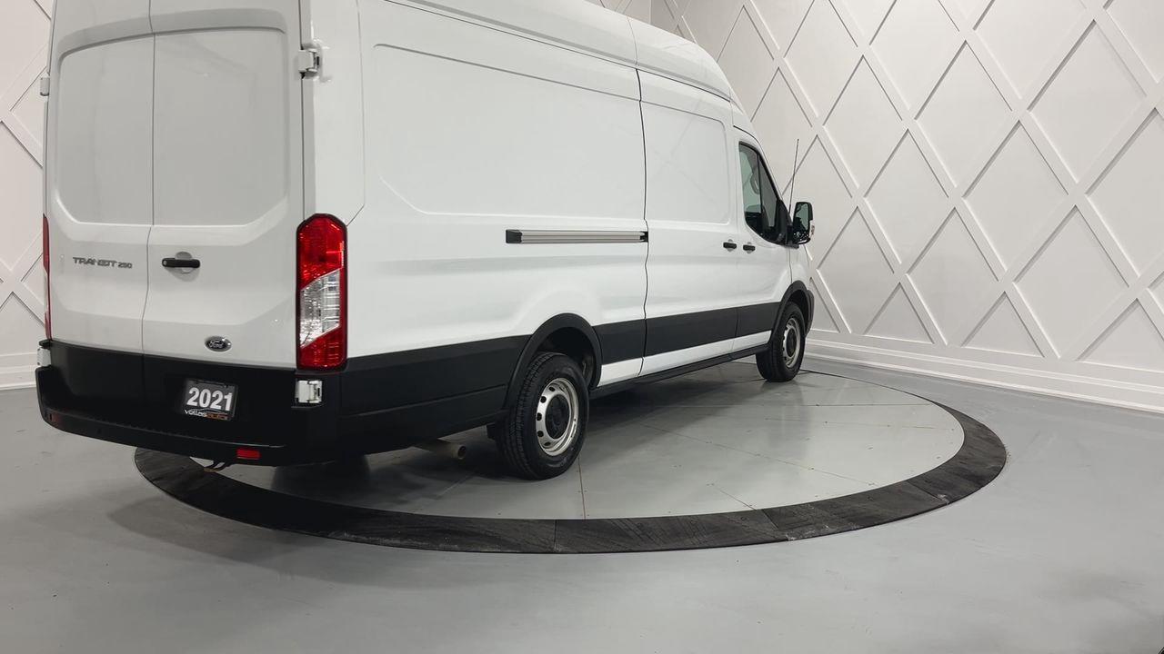 2021 Ford Transit  Photo