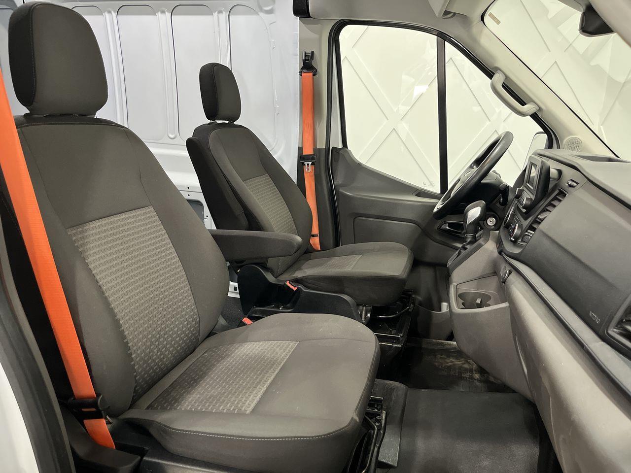 2021 Ford Transit  Photo
