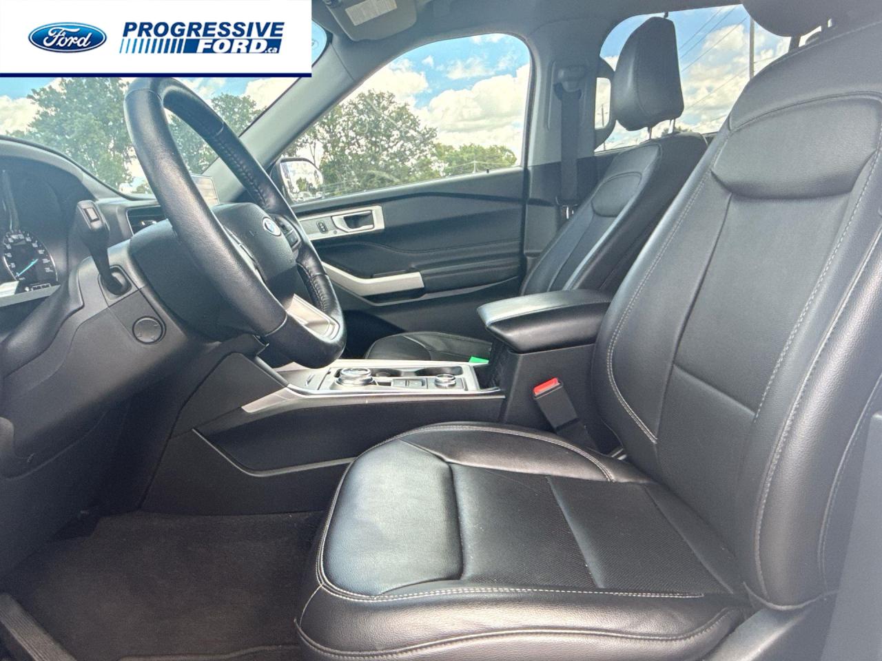 2023 Ford Explorer Limited 4dr 4x4 Photo