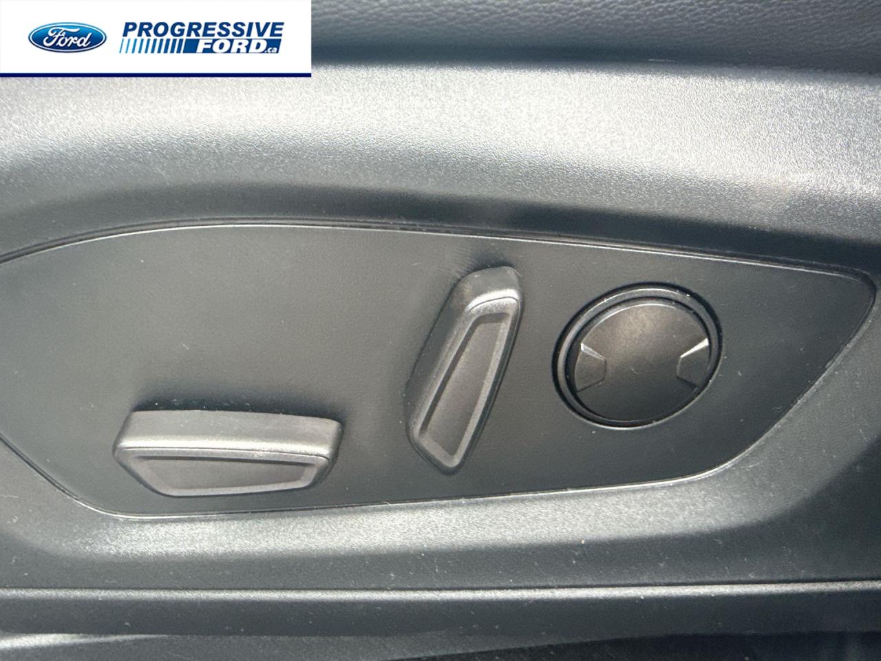 2023 Ford Explorer Limited 4dr 4x4 Photo