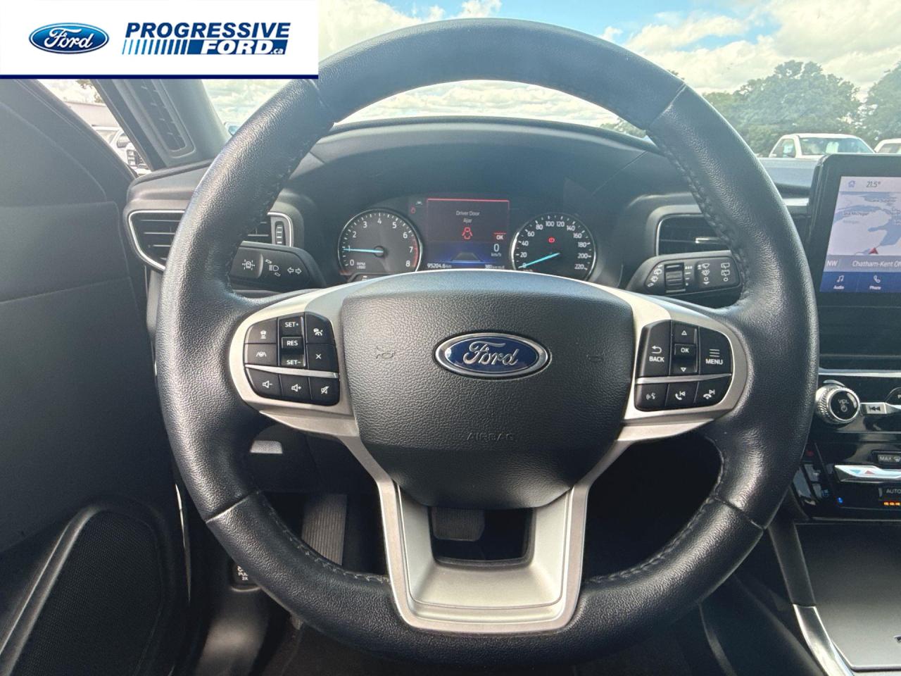 2023 Ford Explorer Limited 4dr 4x4 Photo