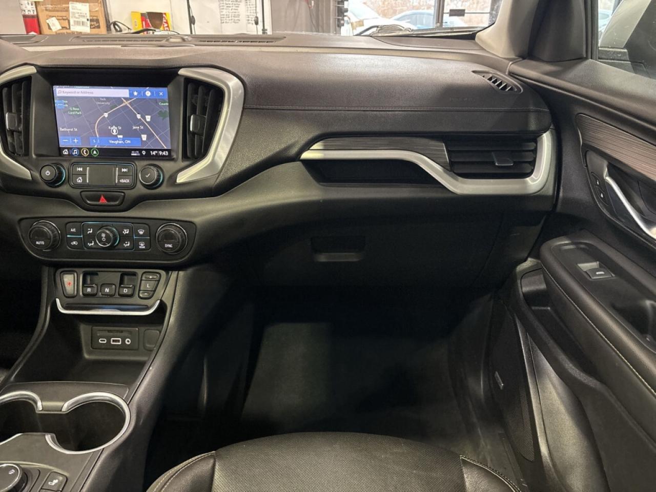 2020 GMC Terrain SLT   Leather   Panoramic Sunroof   AWD   Winter R Photo