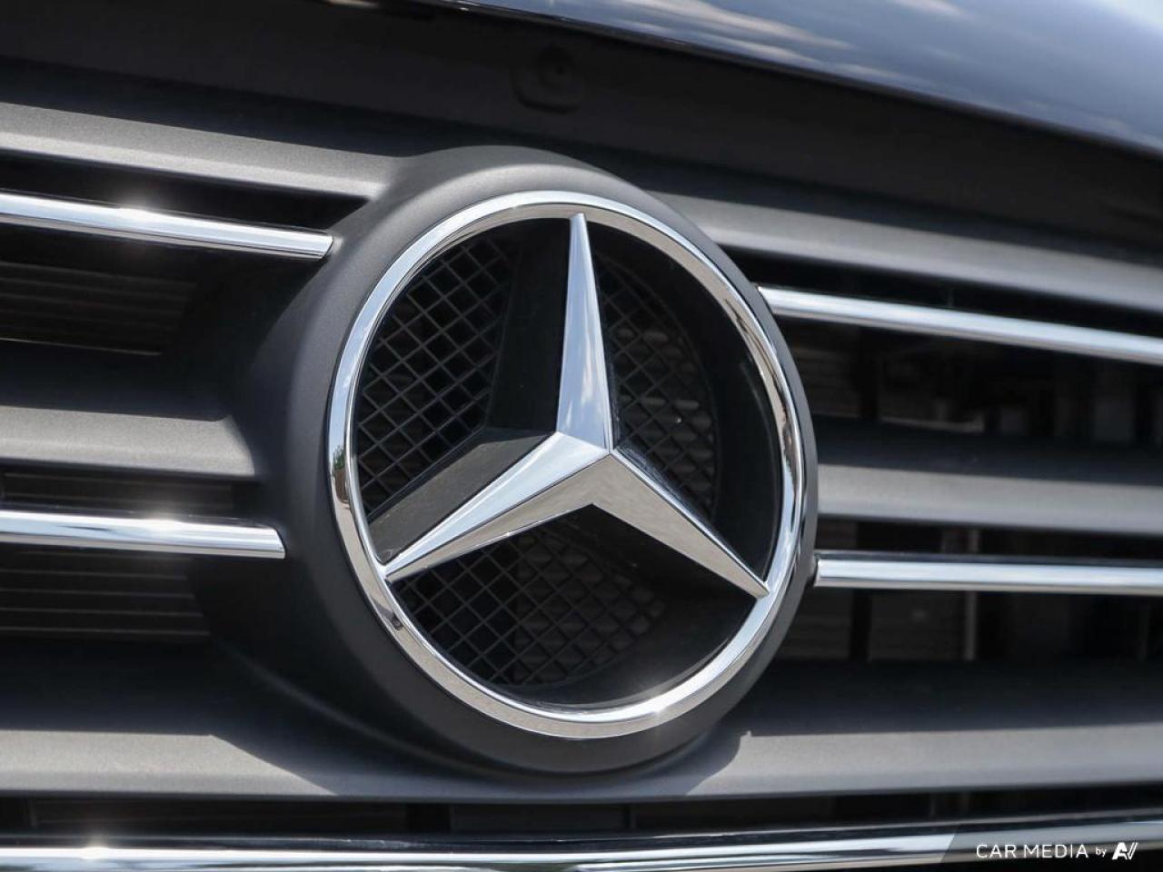 2025 Mercedes-Benz Sprinter 3500 High Roof 4-Cyl Diesel HO Sprinter 3500 Extended Cargo Van 170 in. WB Rear-Wheel Drive Photo