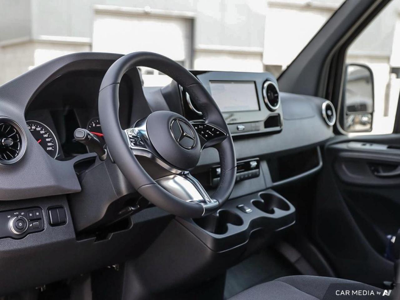 2025 Mercedes-Benz Sprinter 3500 High Roof 4-Cyl Diesel HO Sprinter 3500 Extended Cargo Van 170 in. WB Rear-Wheel Drive Photo