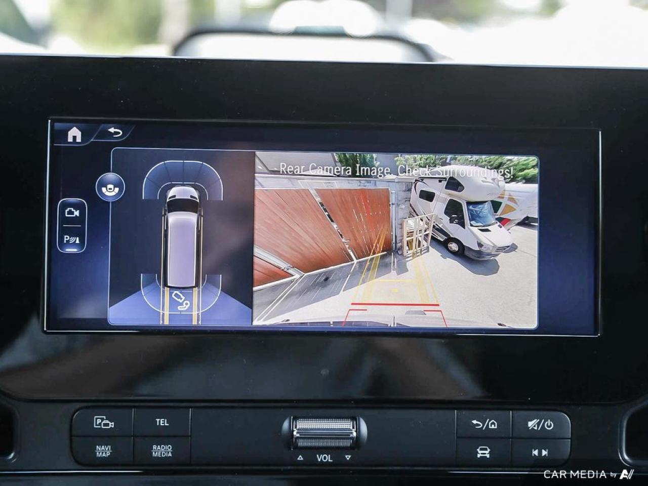 2025 Mercedes-Benz Sprinter 3500 High Roof 4-Cyl Diesel HO Sprinter 3500 Extended Cargo Van 170 in. WB Rear-Wheel Drive Photo