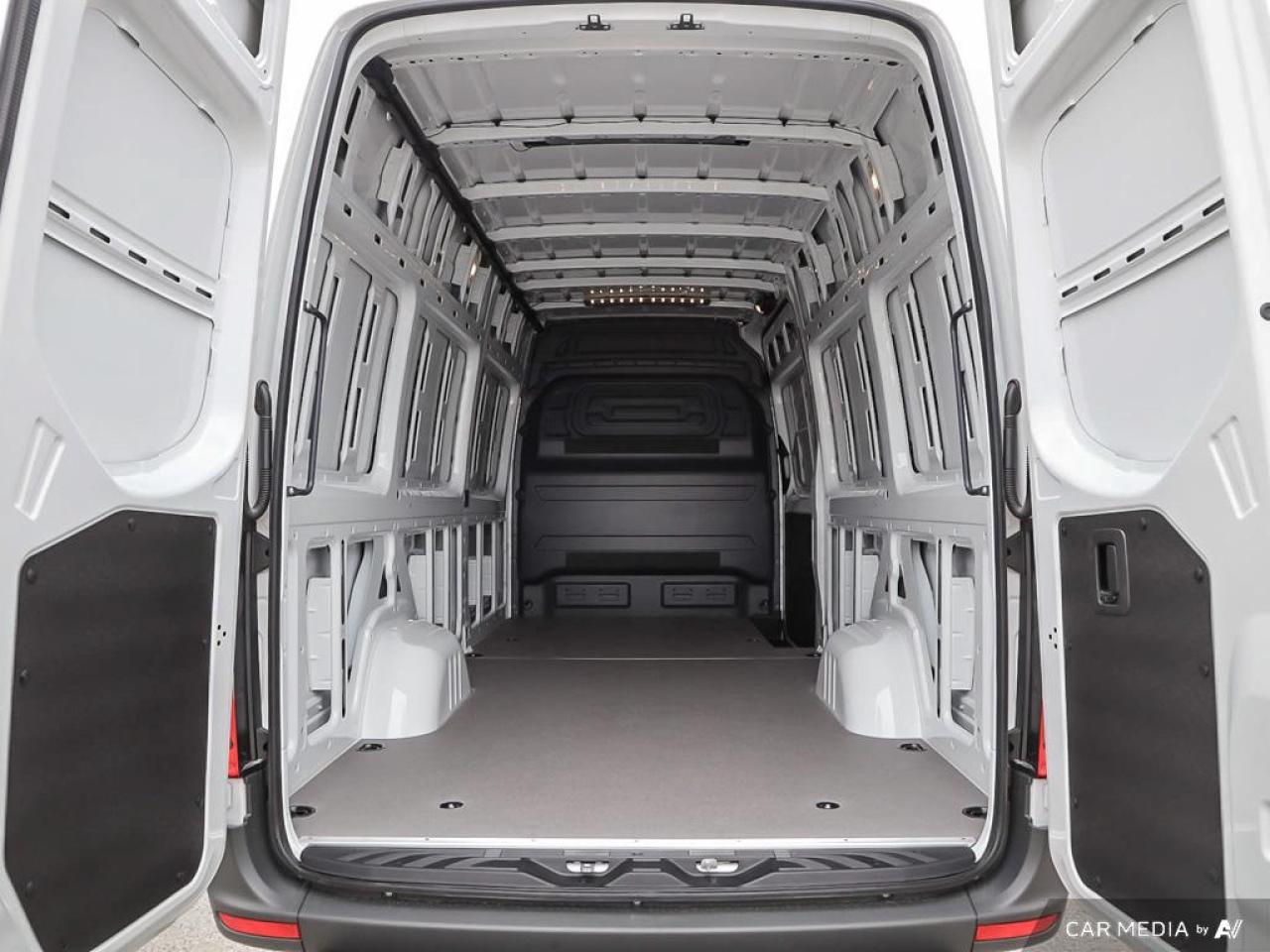 2025 Mercedes-Benz Sprinter 2500 High Roof 4-Cyl Diesel Sprinter 2500 Cargo Van 170 in. WB Rear-Wheel Drive Photo