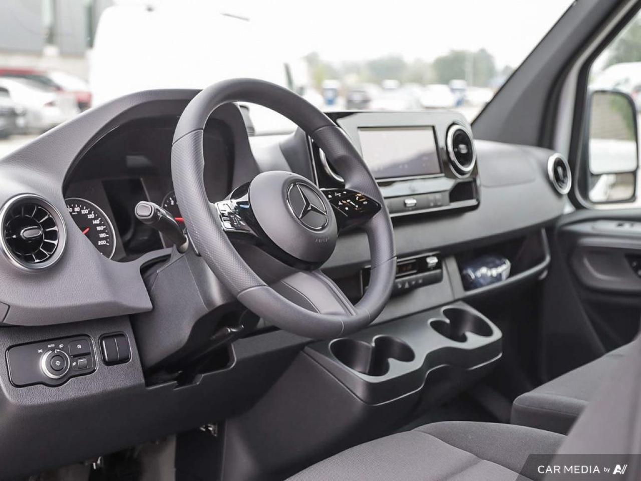 2025 Mercedes-Benz Sprinter 2500 High Roof 4-Cyl Diesel Sprinter 2500 Cargo Van 170 in. WB Rear-Wheel Drive Photo