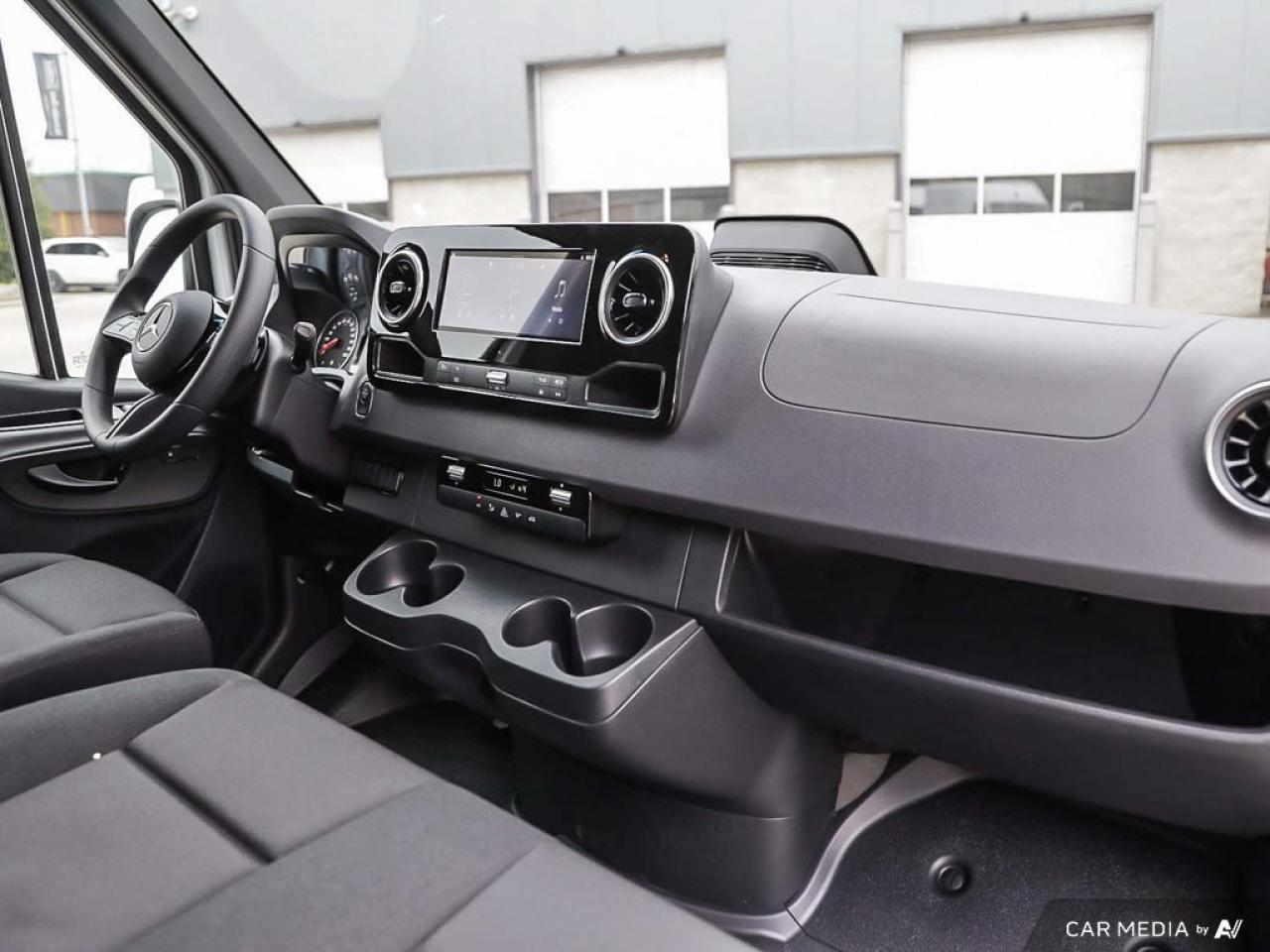 2025 Mercedes-Benz Sprinter 2500 High Roof 4-Cyl Diesel Sprinter 2500 Cargo Van 170 in. WB Rear-Wheel Drive Photo