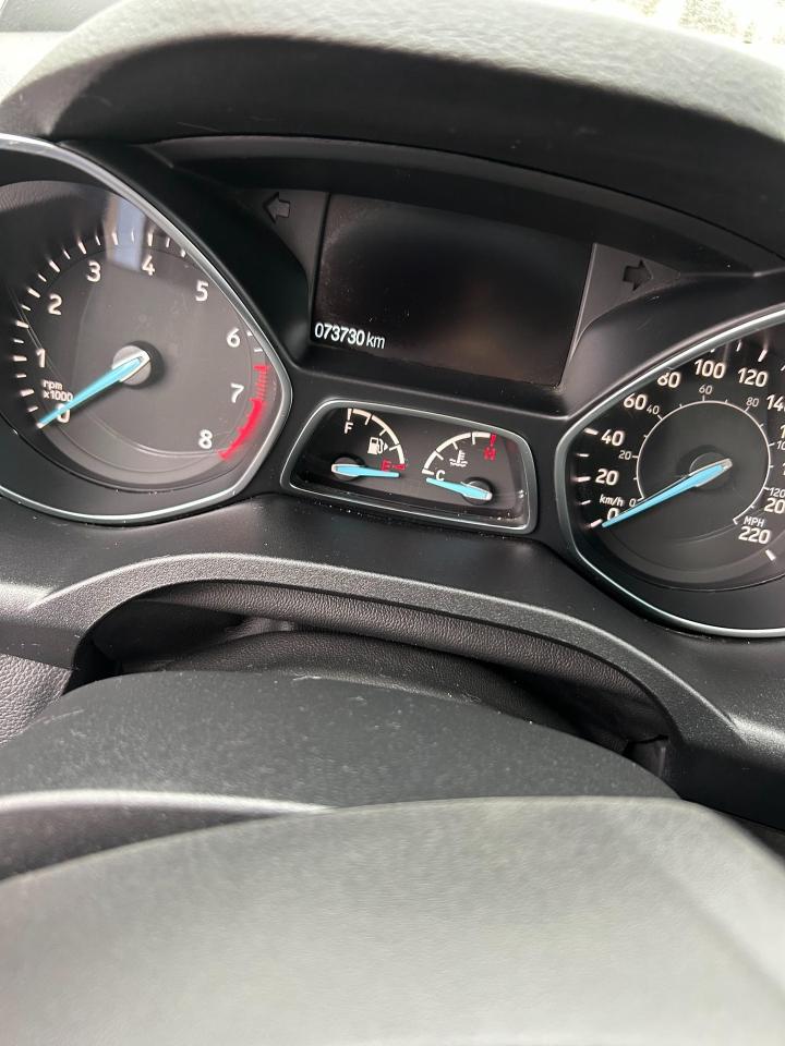 2018 Ford Escape Titanium 4dr 4x4 Photo