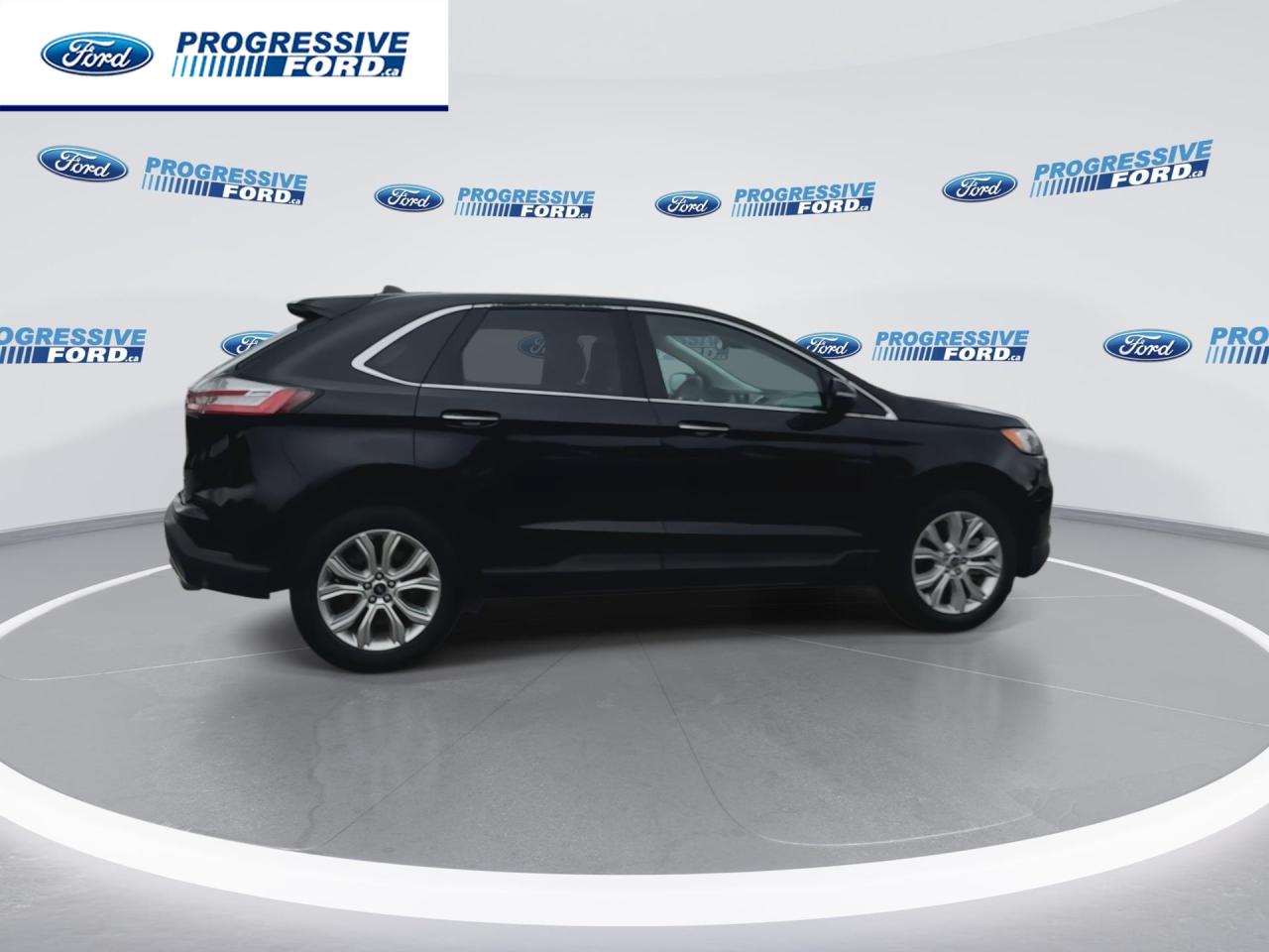 2022 Ford Edge TITANIUM 4DR ALL-WHEEL DRIVE Photo