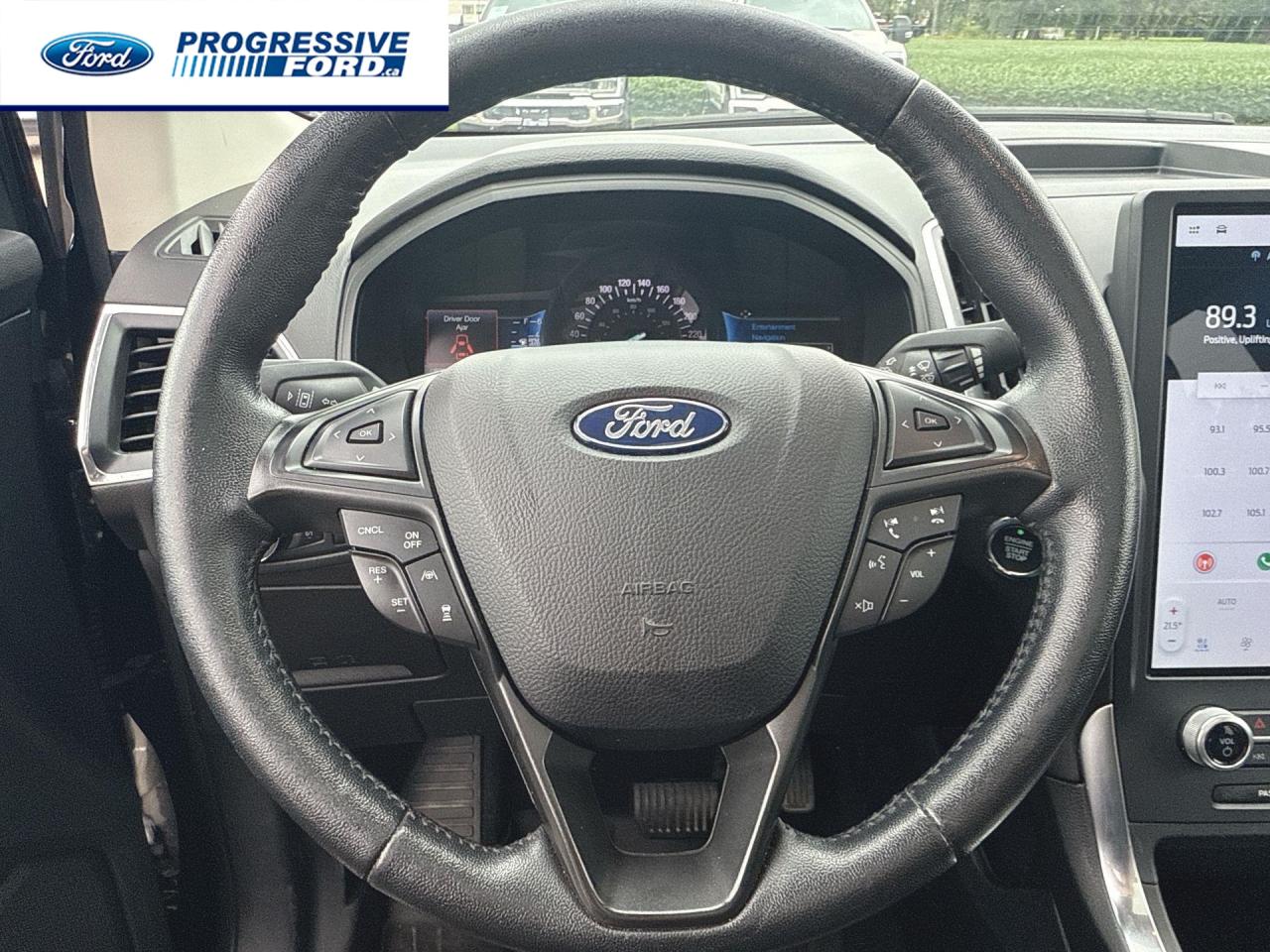 2022 Ford Edge TITANIUM 4DR ALL-WHEEL DRIVE Photo