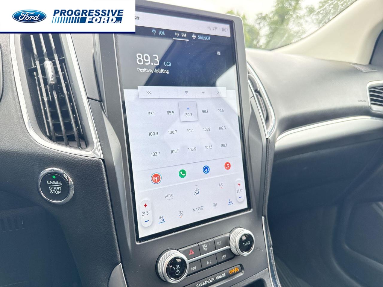 2022 Ford Edge TITANIUM 4DR ALL-WHEEL DRIVE Photo