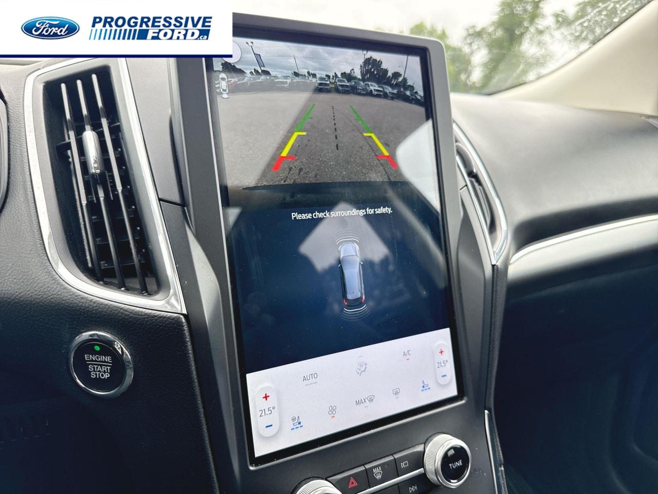 2022 Ford Edge TITANIUM 4DR ALL-WHEEL DRIVE Photo