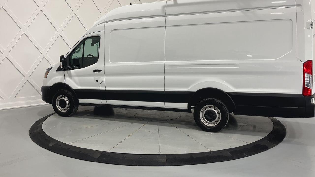 2021 Ford Transit  Photo