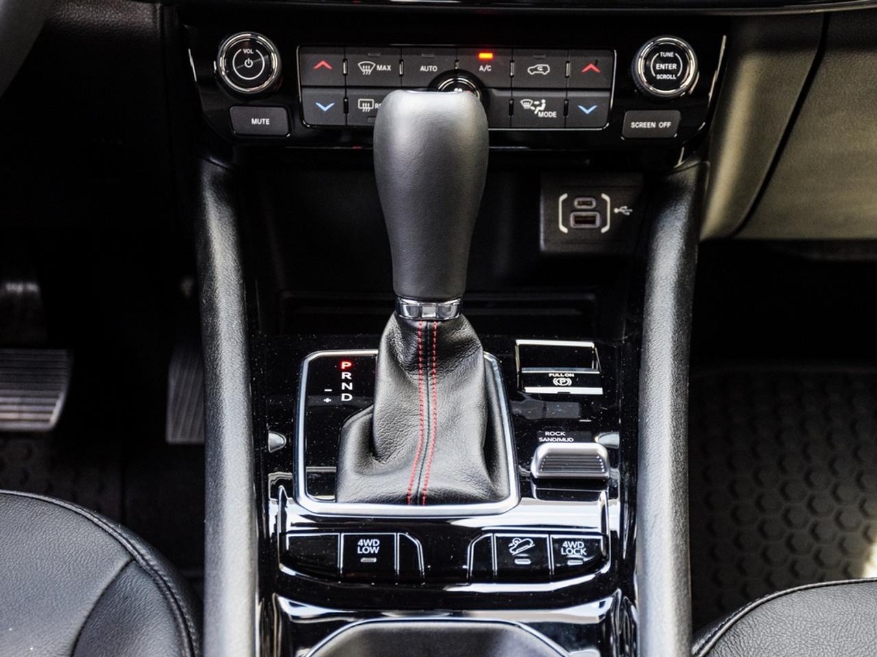 2023 Jeep Compass Trailhawk 4dr 4x4 Photo