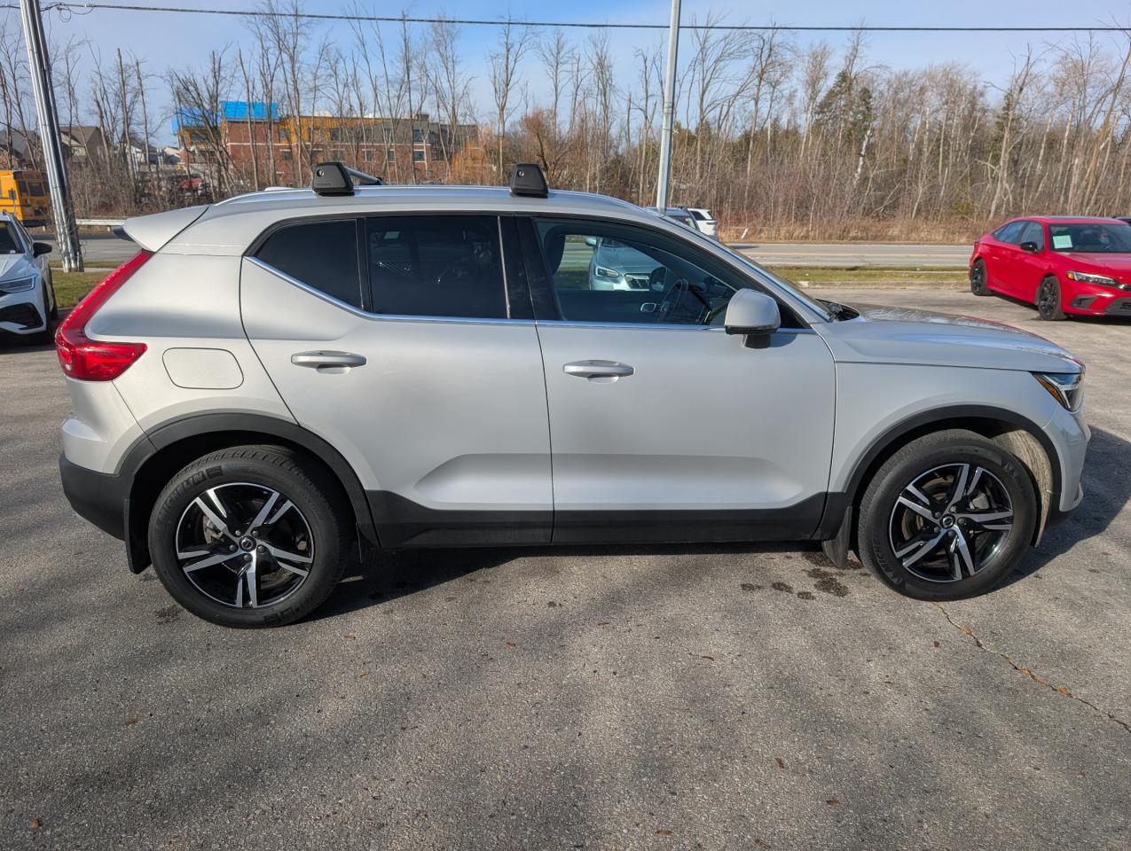 2023 Volvo XC40 B5 Plus Bright Theme 4dr All-Wheel Drive Sport Utility Photo