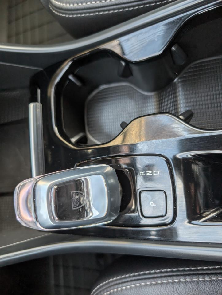 2023 Volvo XC40 B5 Plus Bright Theme 4dr All-Wheel Drive Sport Utility Photo