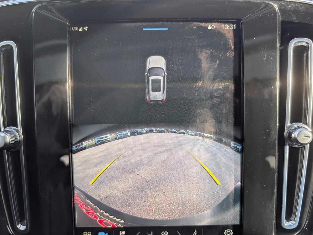 2023 Volvo XC40 B5 Plus Bright Theme 4dr All-Wheel Drive Sport Utility Photo