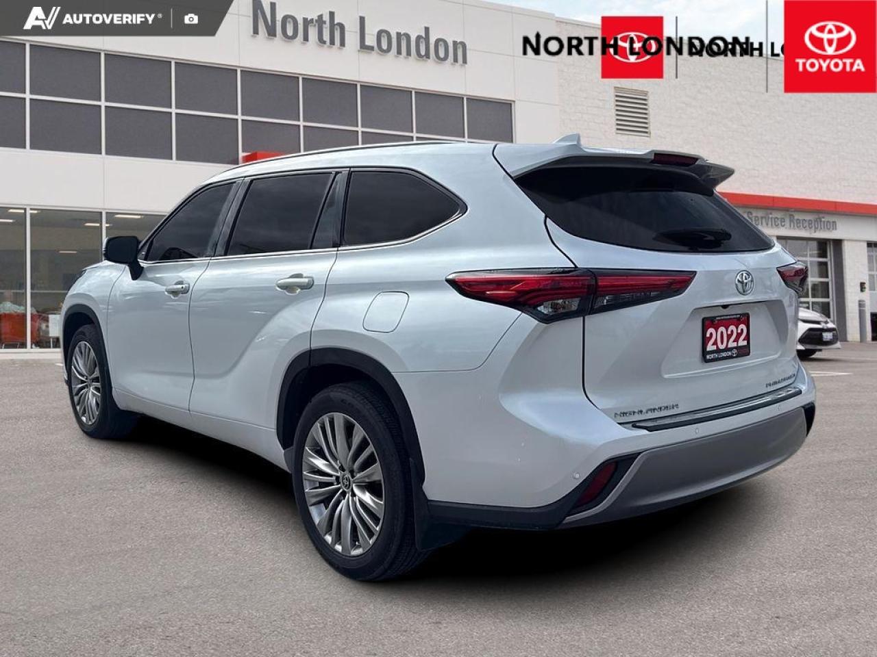 2022 Toyota Highlander Limited 4dr All-Wheel Drive Photo3