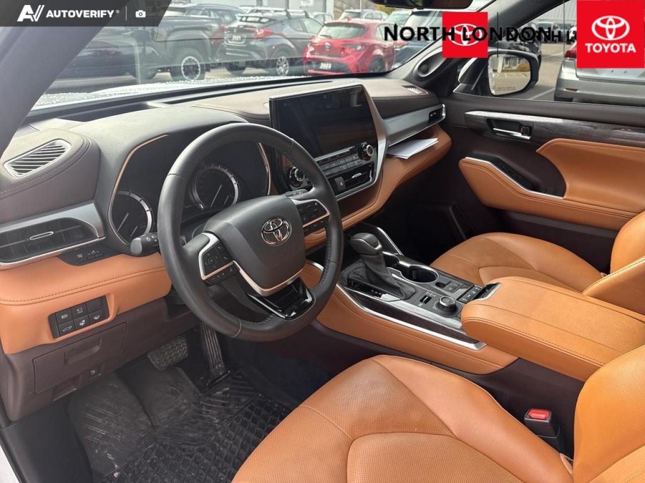 2022 Toyota Highlander Limited 4dr All-Wheel Drive Photo