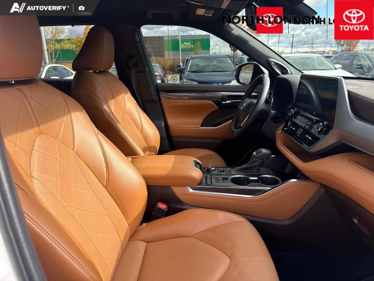 2022 Toyota Highlander Limited 4dr All-Wheel Drive Photo