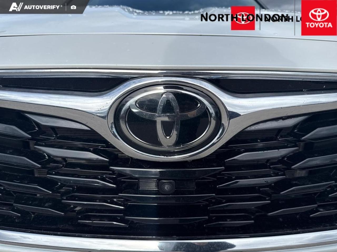 2022 Toyota Highlander Limited 4dr All-Wheel Drive Photo