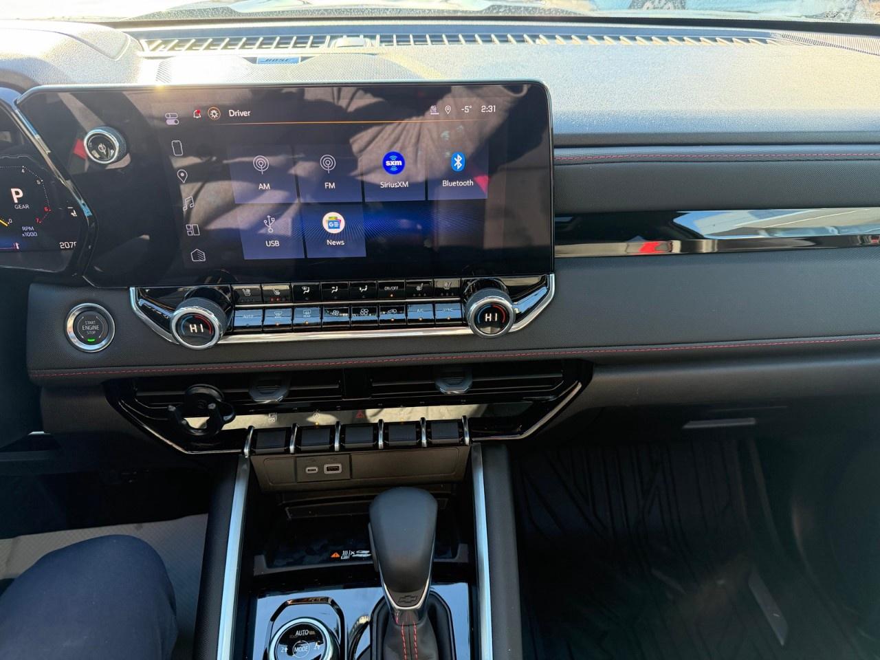 2026 Chevrolet Colorado Crew Cab Short Box 4-Wheel Drive Z71 Photo