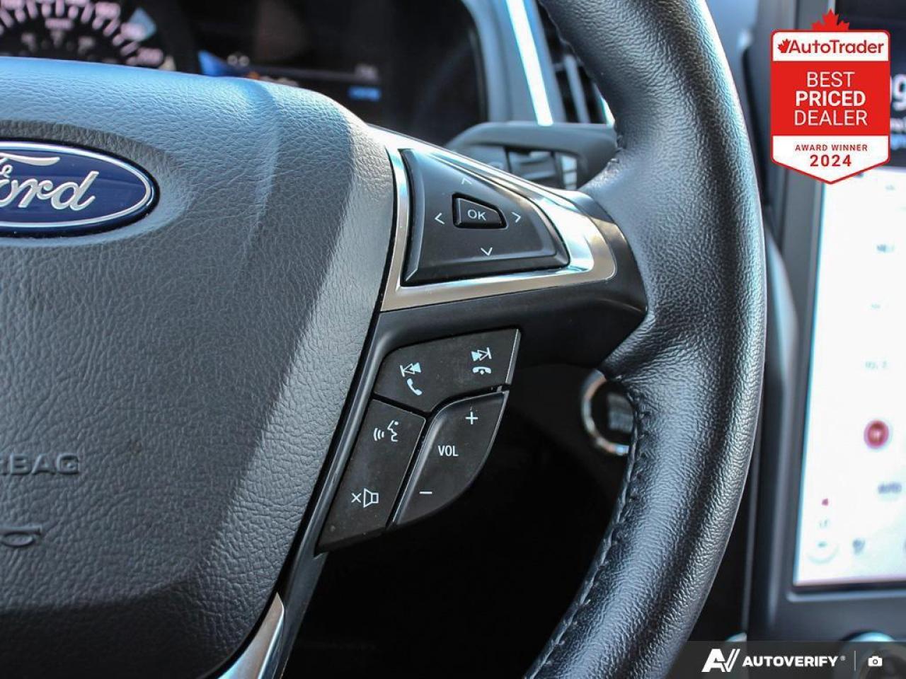 2023 Ford Edge TITANIUM 4DR ALL-WHEEL DRIVE Photo