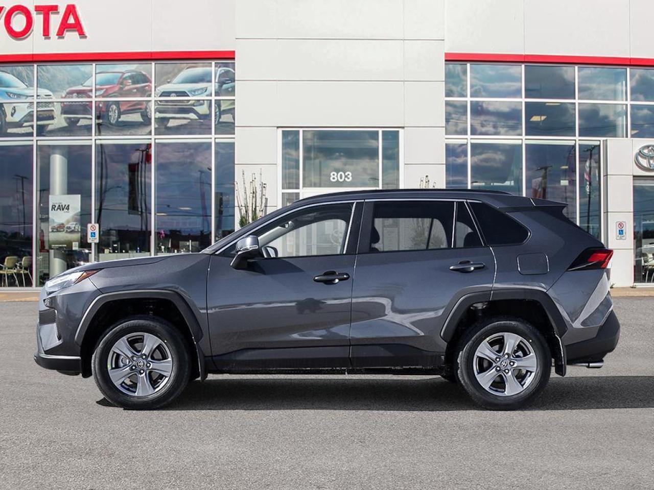 2025 Toyota RAV4 XLE 4dr All-wheel Drive Photo2