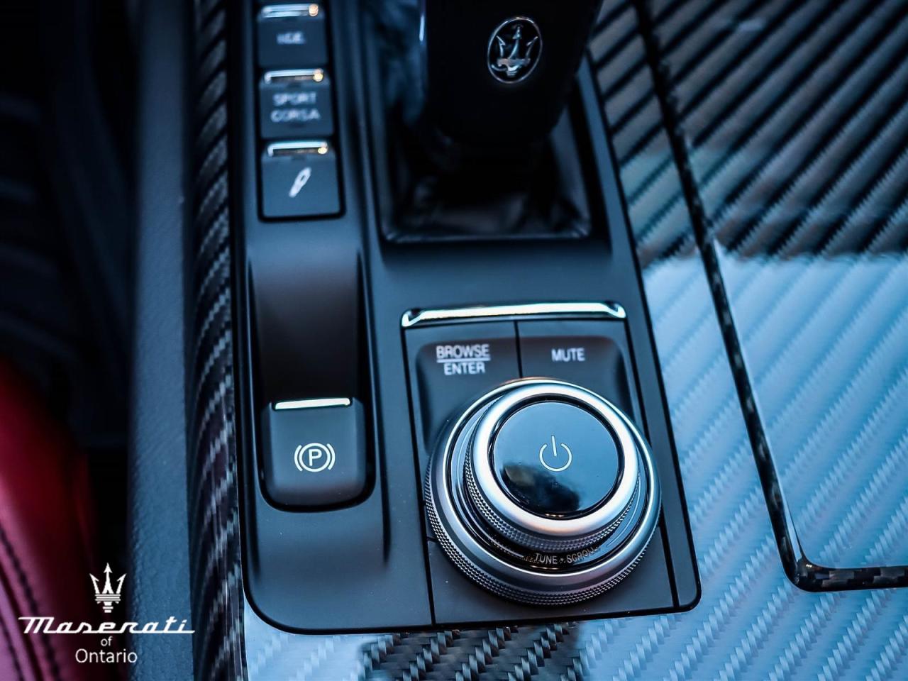 2022 Maserati Quattroporte Trofeo 4dr Rear-Wheel Drive Sedan Photo