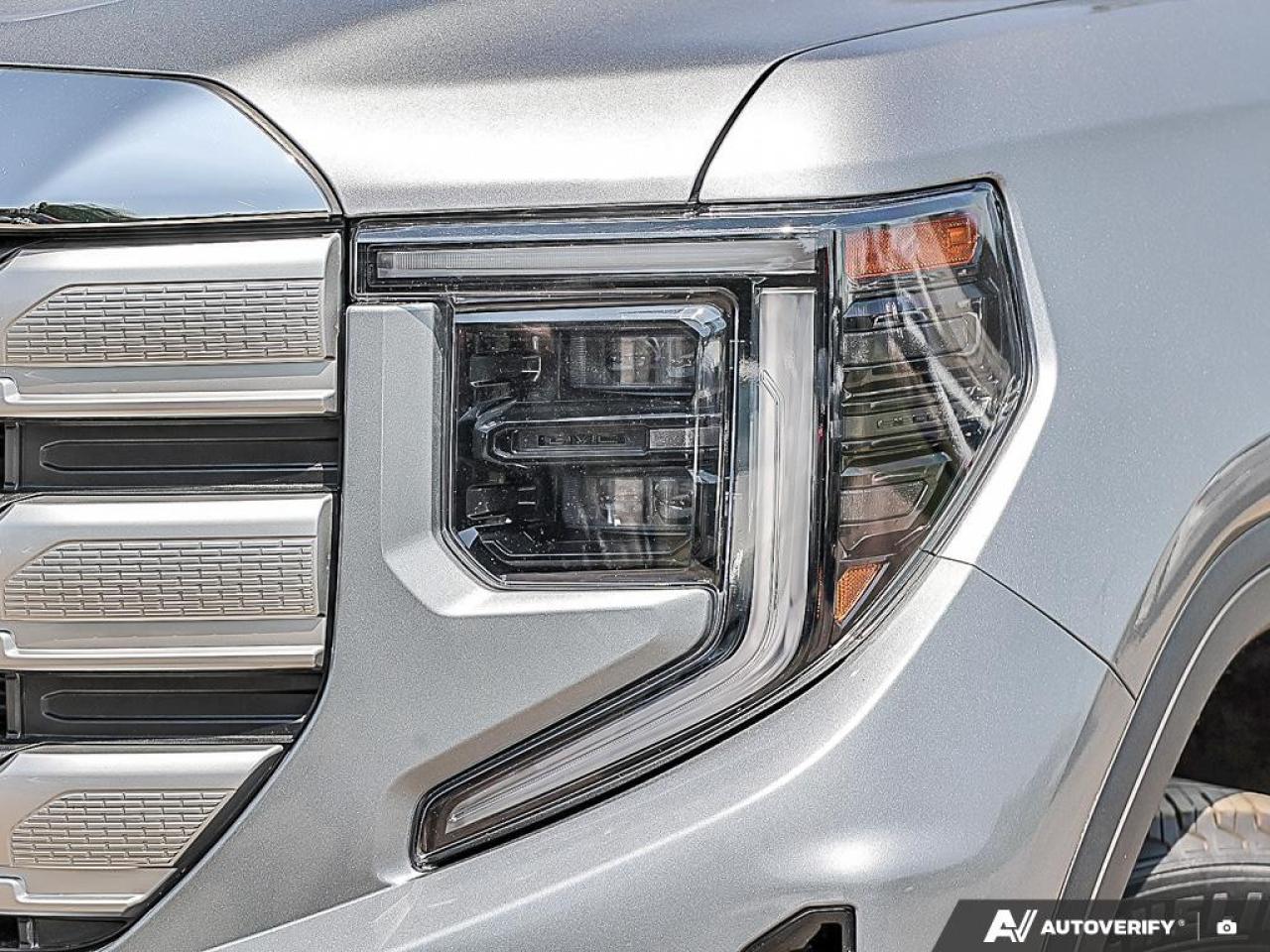 2023 GMC Sierra 1500 Crew Cab Short Box 4-Wheel Drive SLE Photo