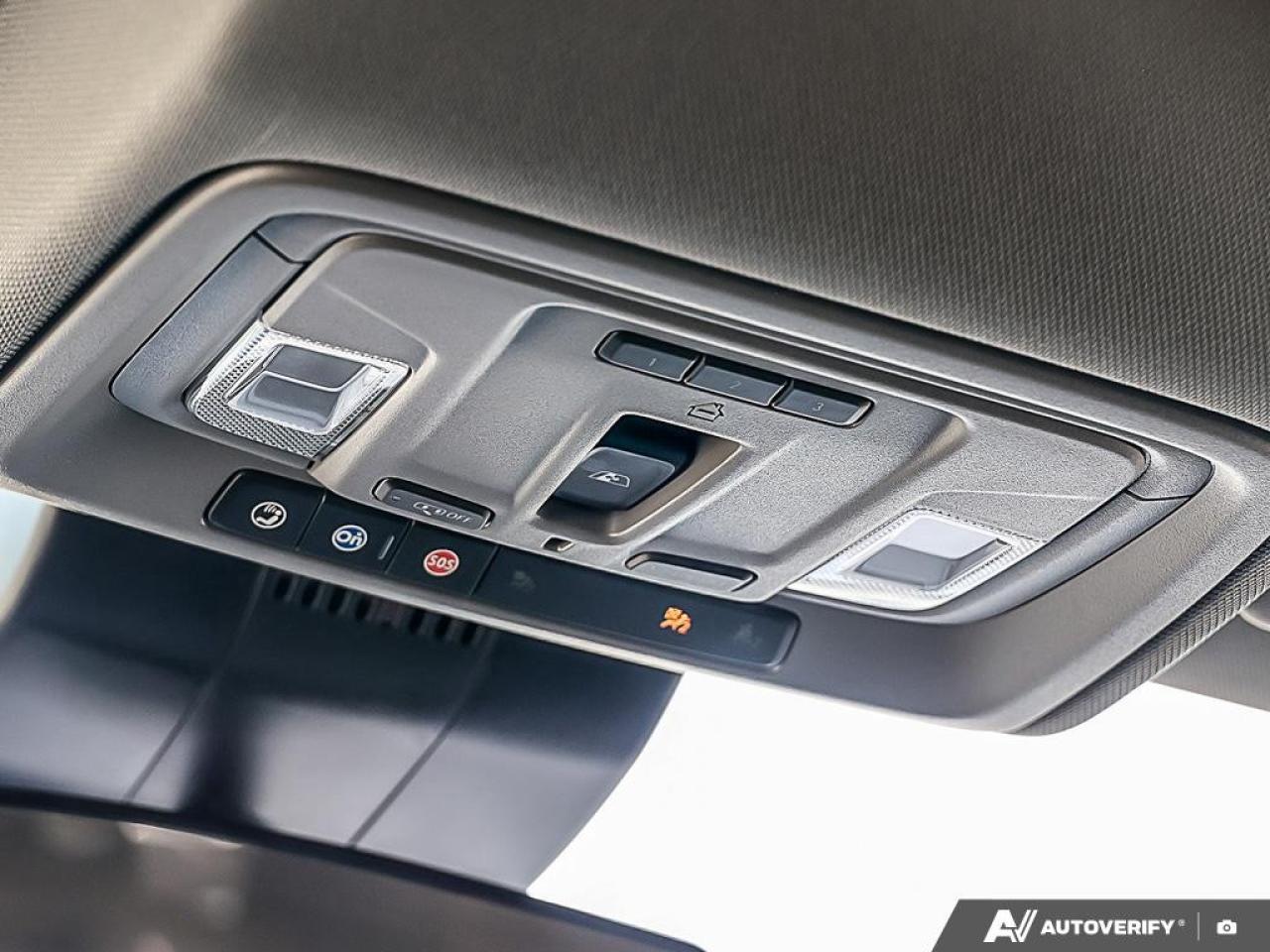 2023 GMC Sierra 1500 Crew Cab Short Box 4-Wheel Drive SLE Photo