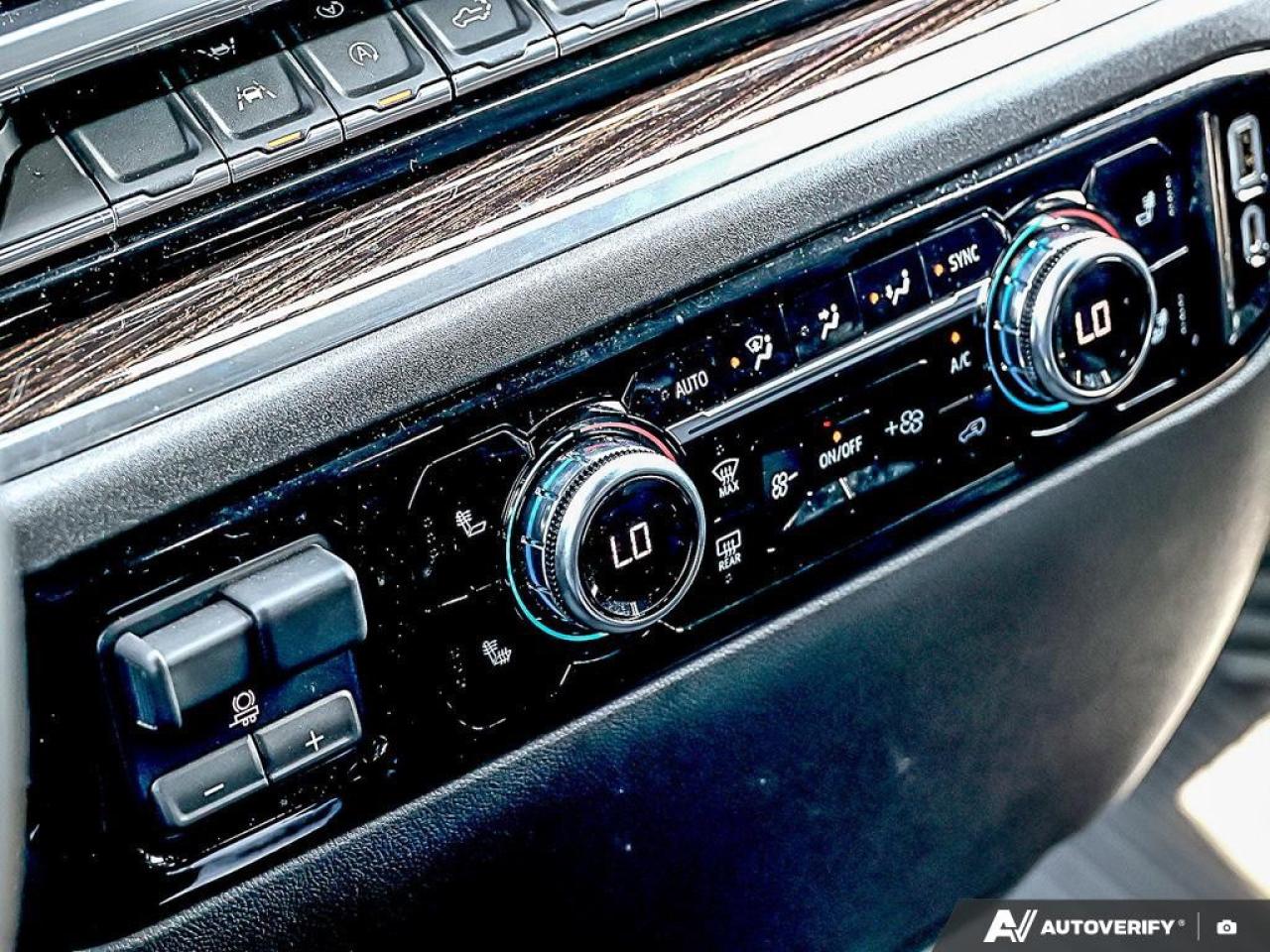 2023 GMC Sierra 1500 Crew Cab Short Box 4-Wheel Drive SLE Photo