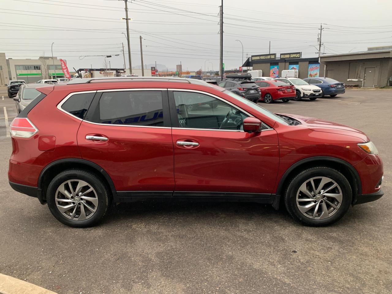 2014 Nissan Rogue SL 4dr All-wheel Drive Photo2