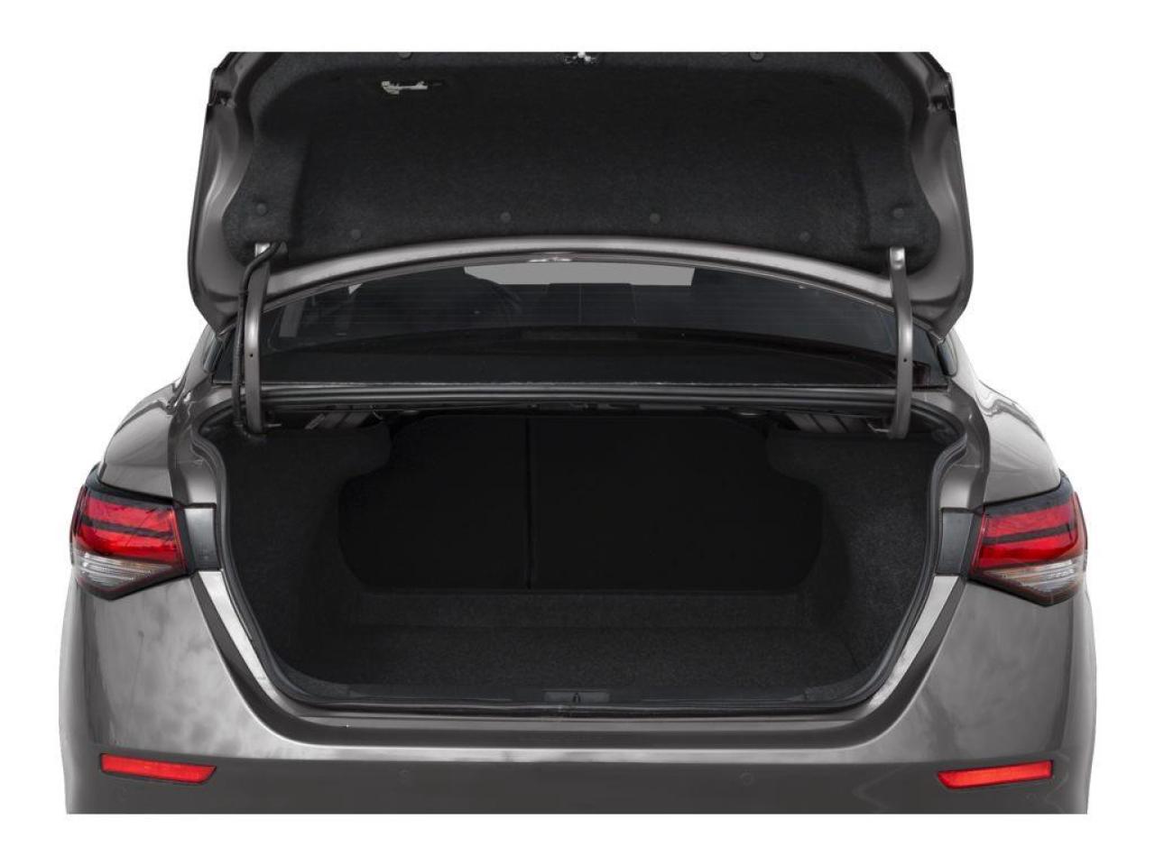 2025 Nissan Sentra SR 4dr Sedan Photo