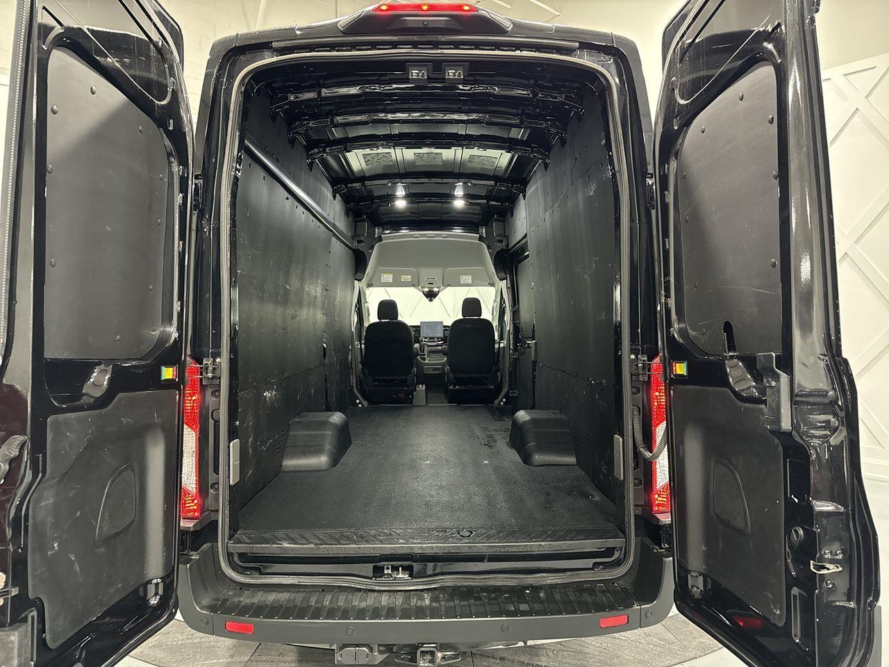 2023 Ford Transit  Photo