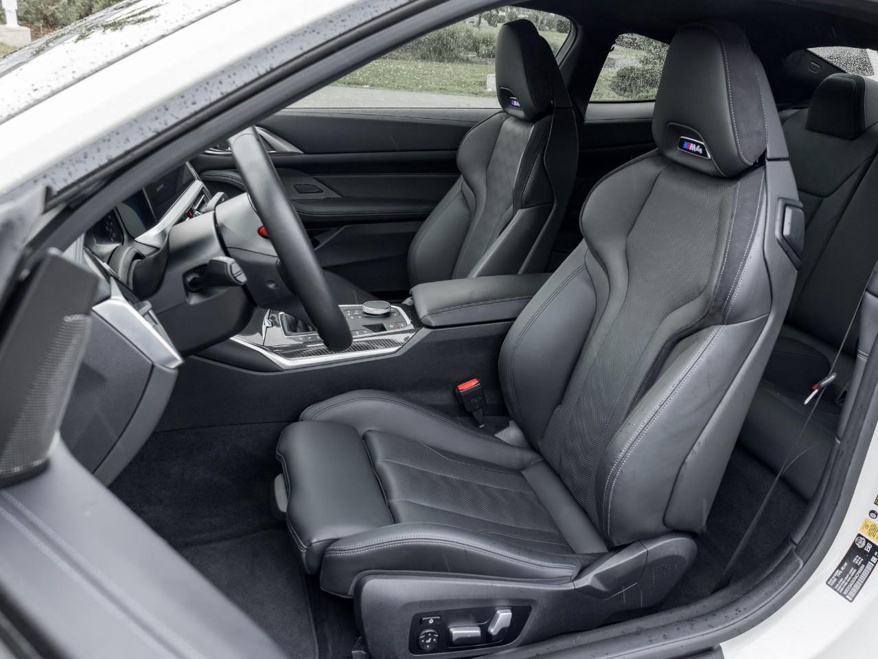 2021 BMW M4 Base 2dr Rear-Wheel Drive Coupe Photo