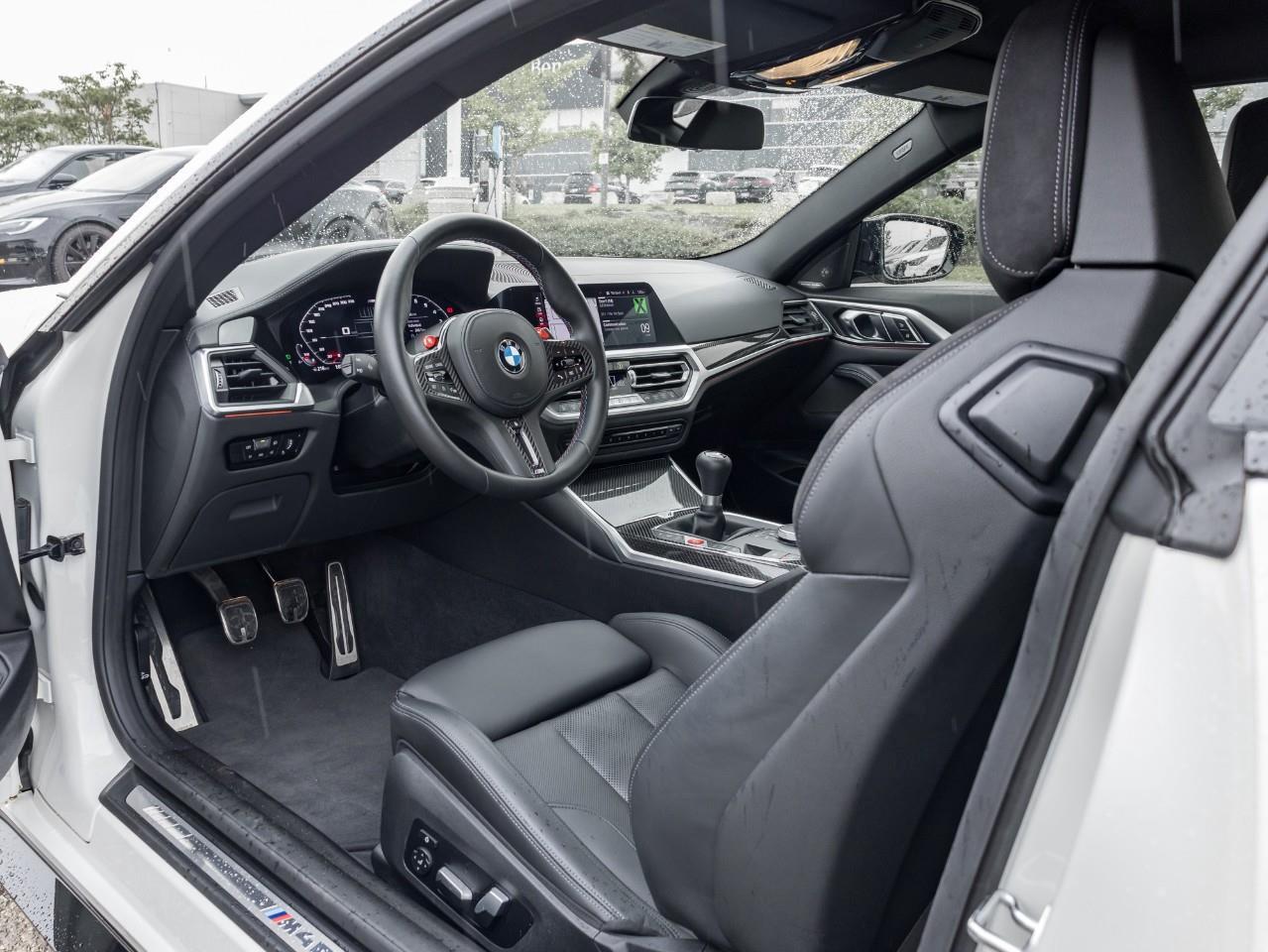 2021 BMW M4 Base 2dr Rear-Wheel Drive Coupe Photo
